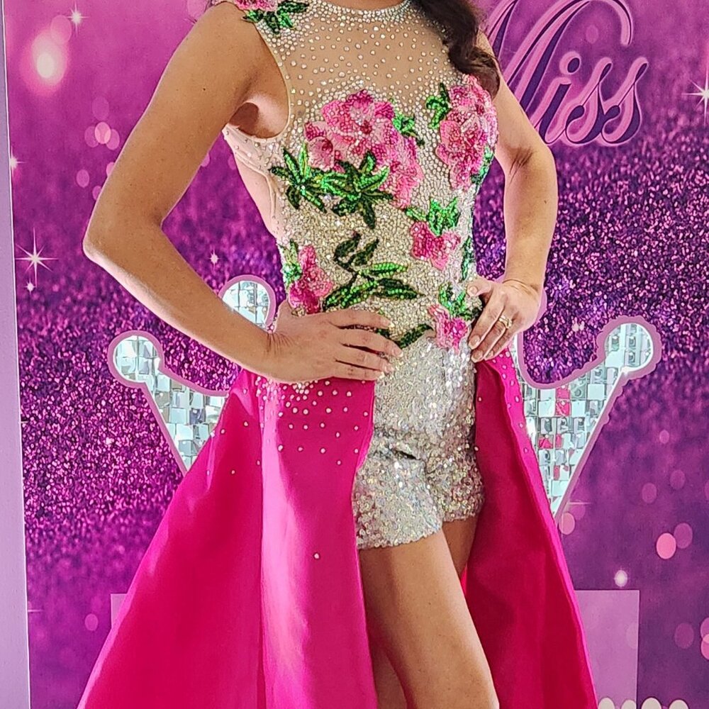 2-piece Fun Fashion